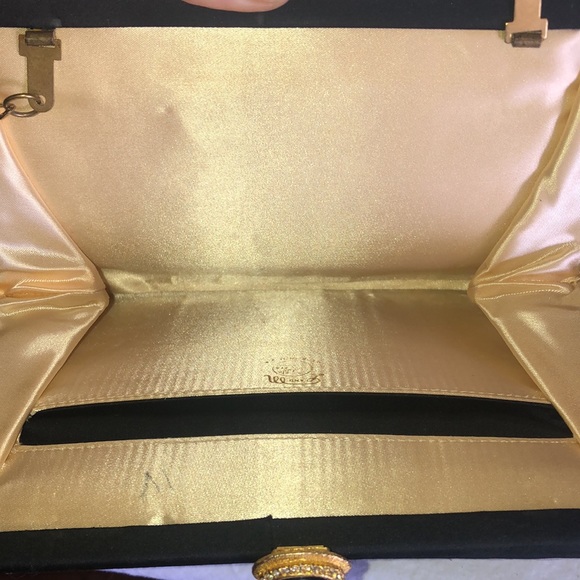 Vintage Black L and M handbag - Picture 6 of 15